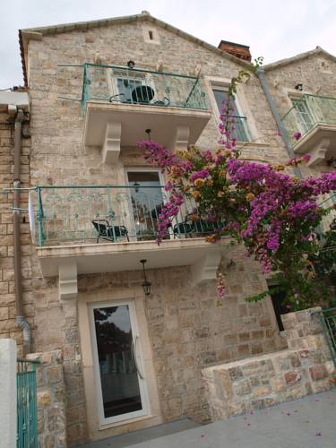 Petrovac na Moru Montenegro codice sconto super booking.com