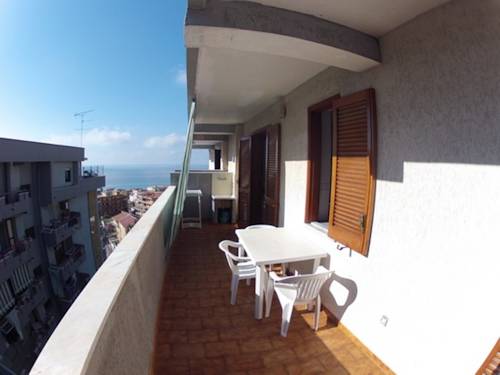 Tropea Italia super código de descuento booking.com