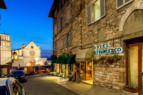 Assise Italie code de réduction super booking.com