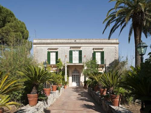 Modica Italia super código de descuento booking.com