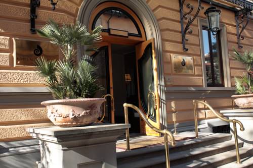 Флоренция Италия Код супер скидки booking.com