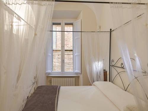 Siena Italia codice sconto super booking.com