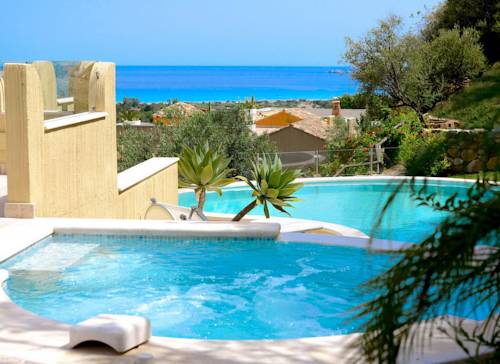 Villasimius Italia super código de descuento booking.com