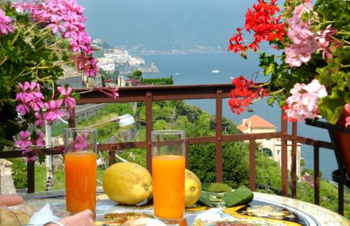 Amalfi Italia super código de descuento booking.com