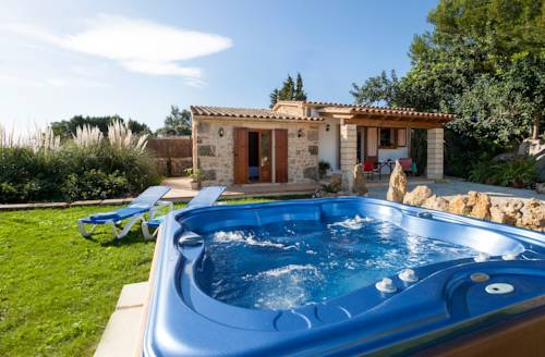 Pollensa Испания Код супер скидки booking.com
