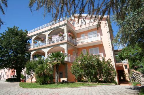 Njivice Croazia codice sconto super booking.com