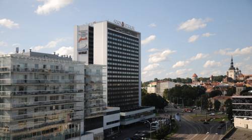 Tallin Estonia super código de descuento booking.com