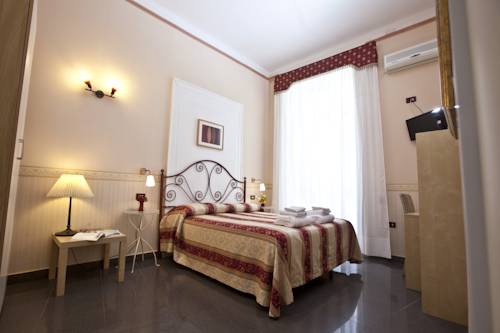 Naples Italie code de réduction super booking.com