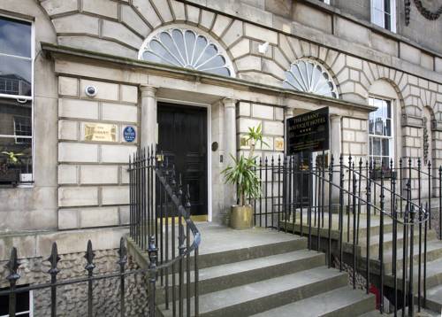 Edimburgo Reino Unido super código de descuento booking.com