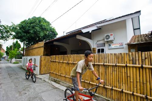Yogyakarta Indonesia super código de descuento booking.com