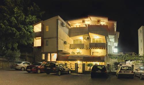 Bar Montenegro codice sconto super booking.com
