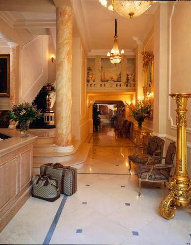 Брюссель Бельгия Код супер скидки booking.com